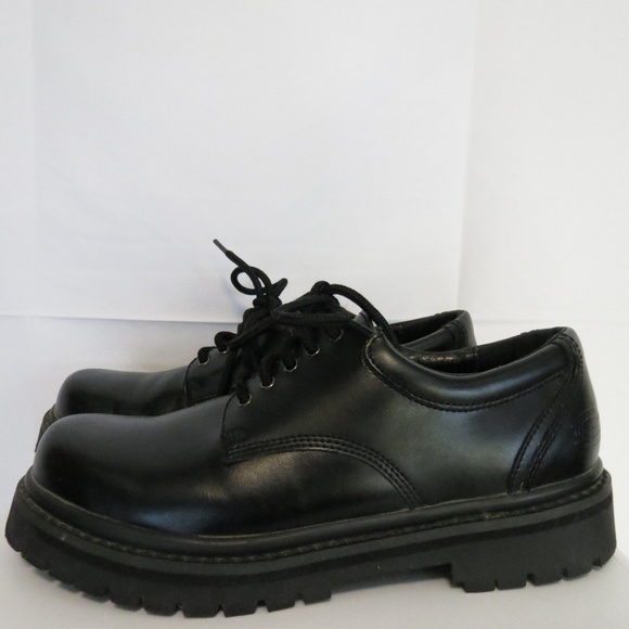 skechers oxfords